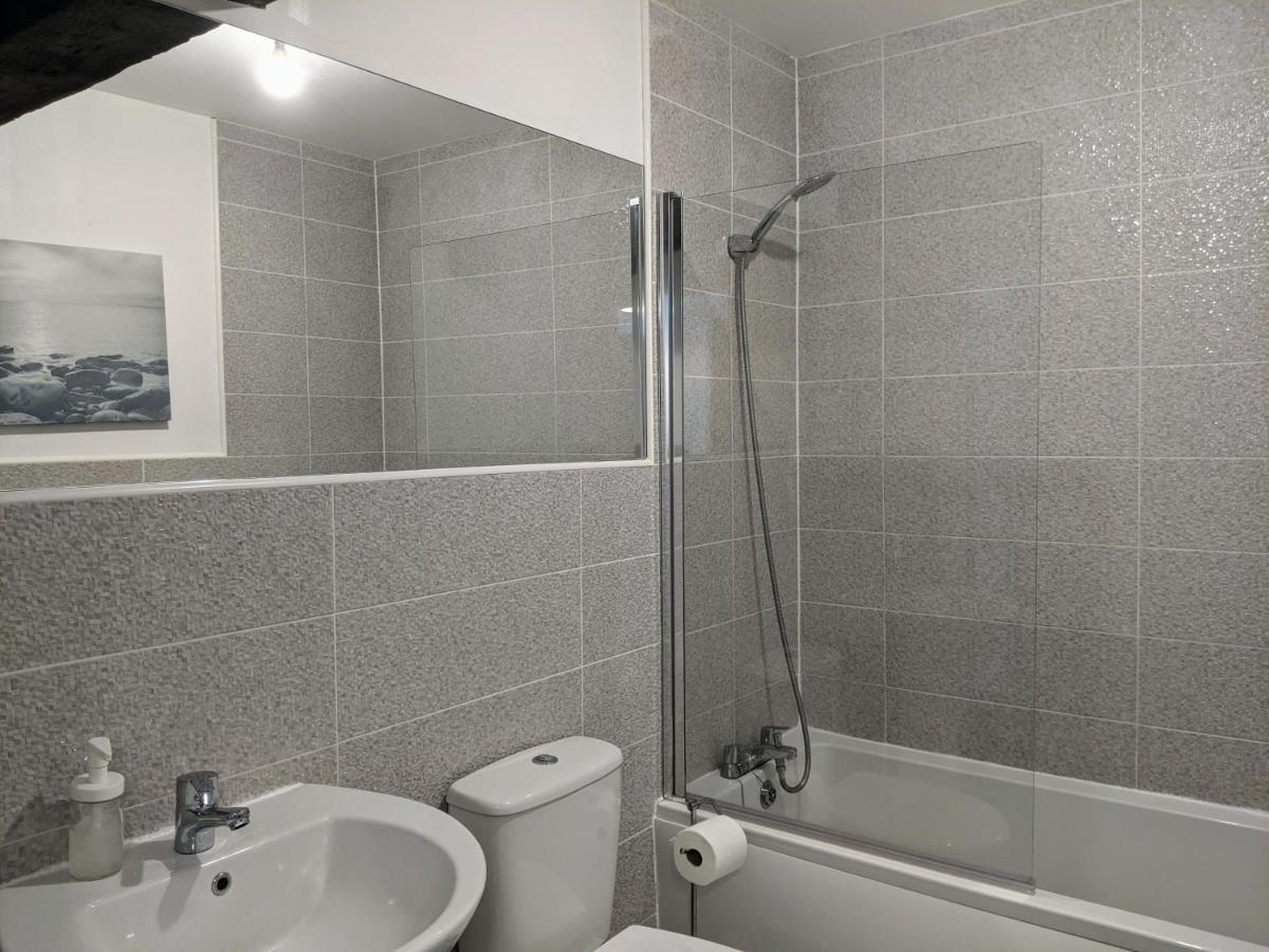 Riverside Apartment 요크 외부 사진